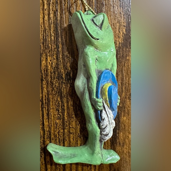 Set of 4 Ceramic Painted Frog Tree Ornaments - Picture 3 of 6